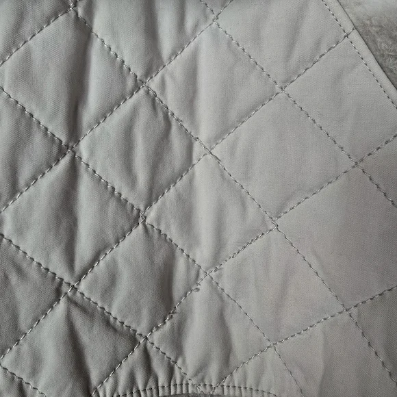 Abercrombie & Fitch Snap Up Fleece Quilted Jacket Camo - Picture 5 of 7